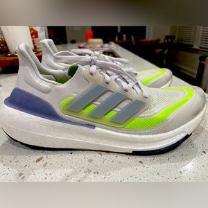 Addidas Ultraboost Light